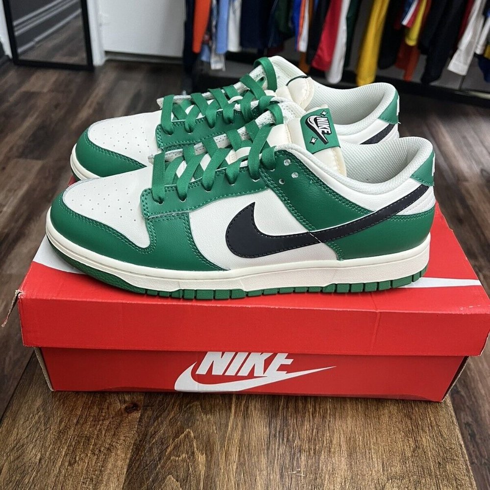 Nike Dunk Low SE Lottery Pack - Malachite - Picture 1 of 4